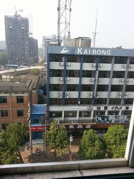爱明路口60万_9