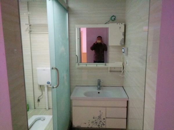 水岸華府1800元_5