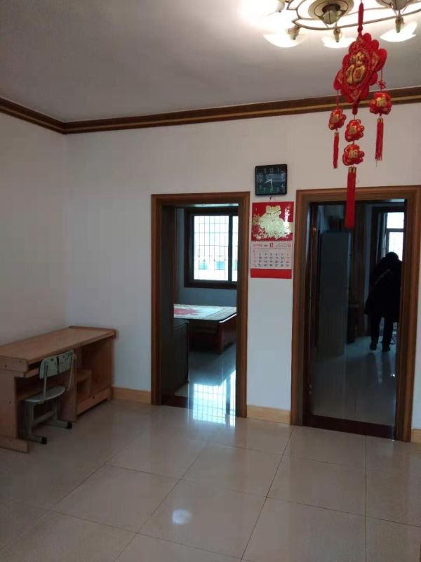 331附近41万_4